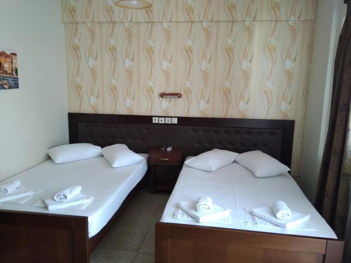 Hotel Villa Pigasos Paralía Buitenkant foto