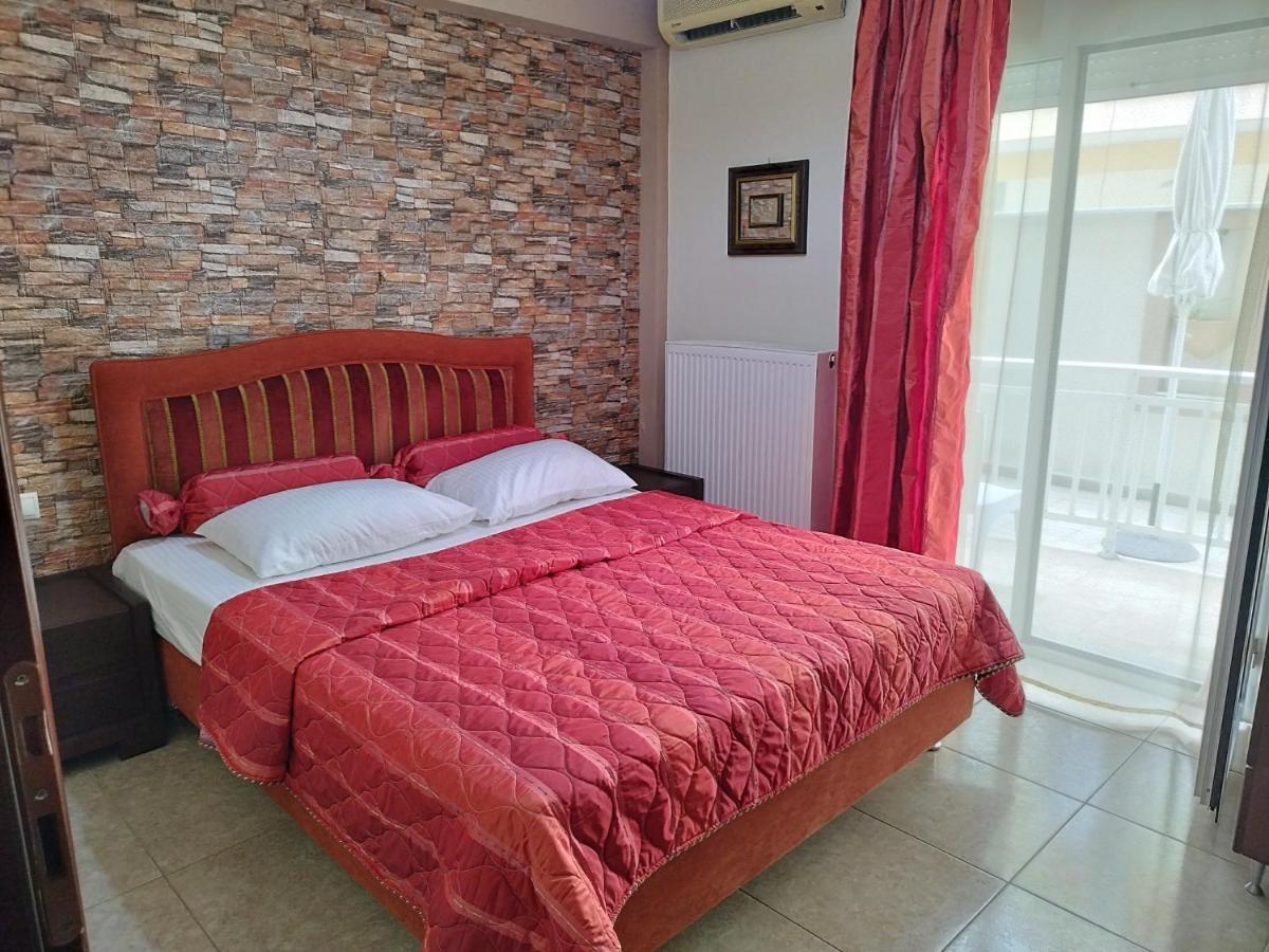 Hotel Villa Pigasos Paralía Buitenkant foto