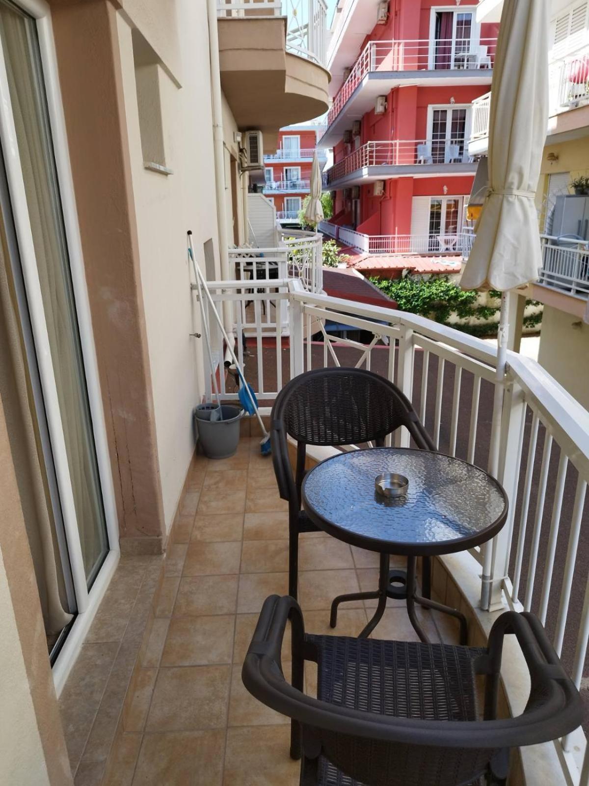 Hotel Villa Pigasos Paralía Buitenkant foto