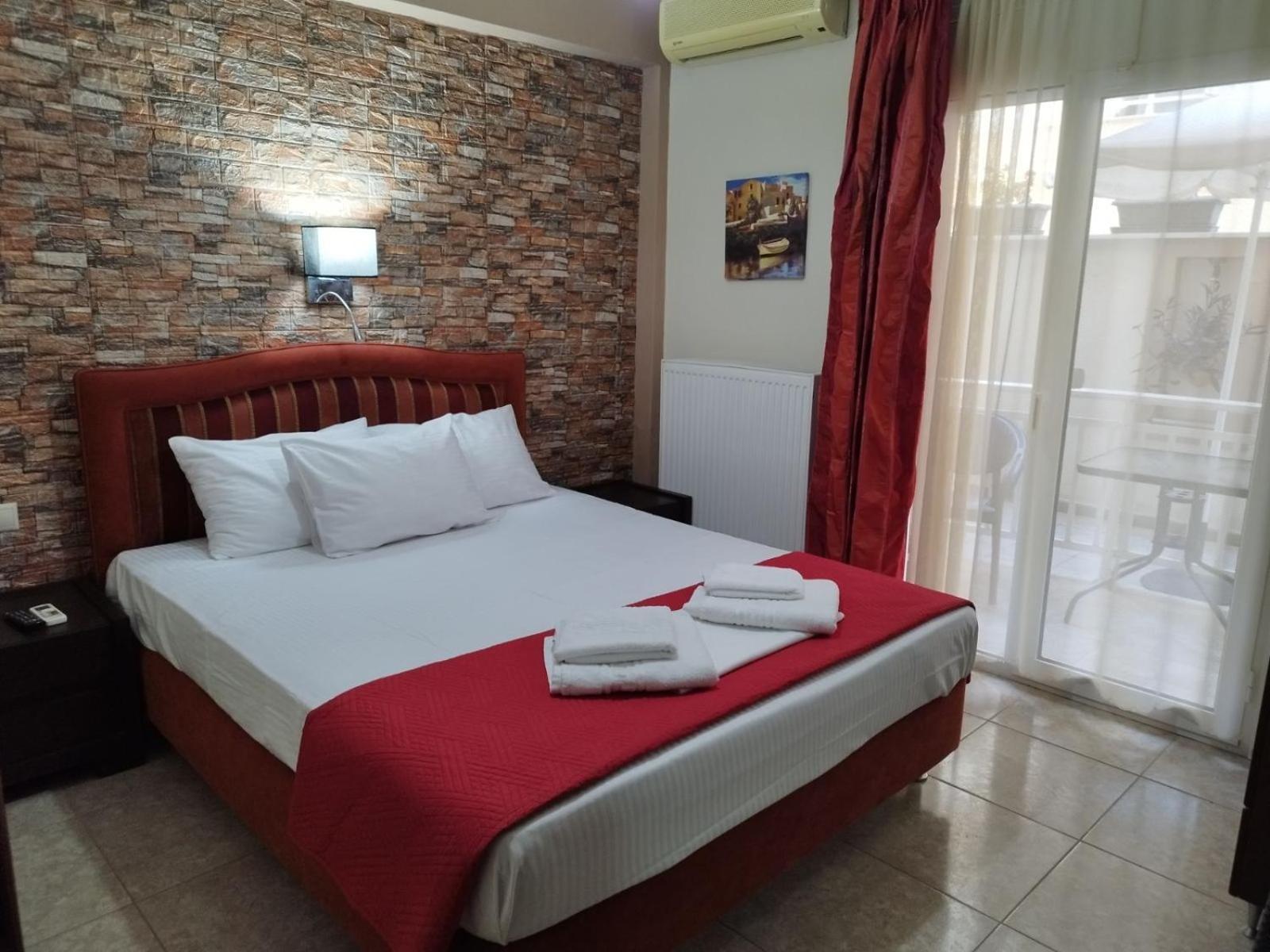 Hotel Villa Pigasos Paralía Buitenkant foto