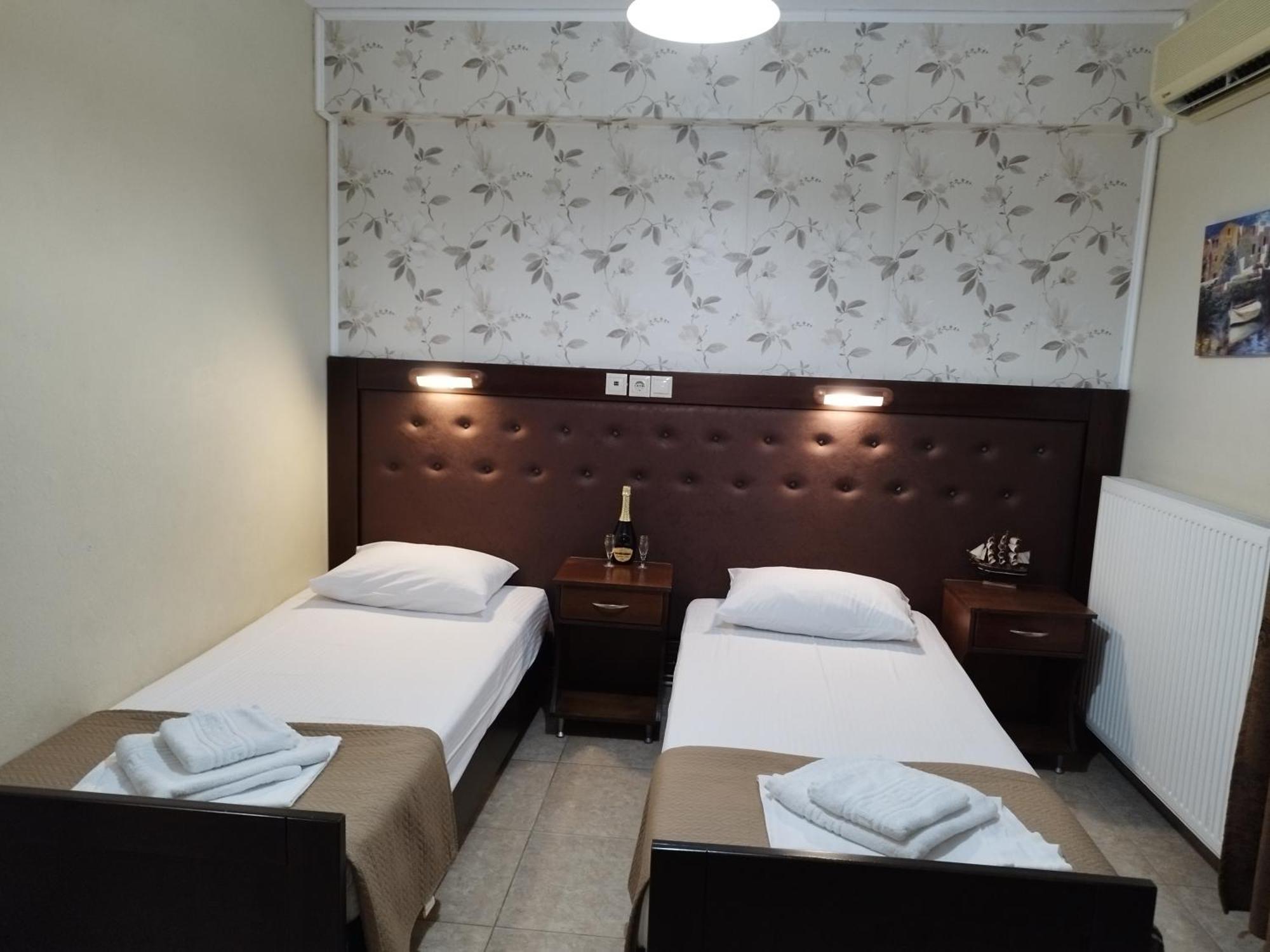 Hotel Villa Pigasos Paralía Buitenkant foto