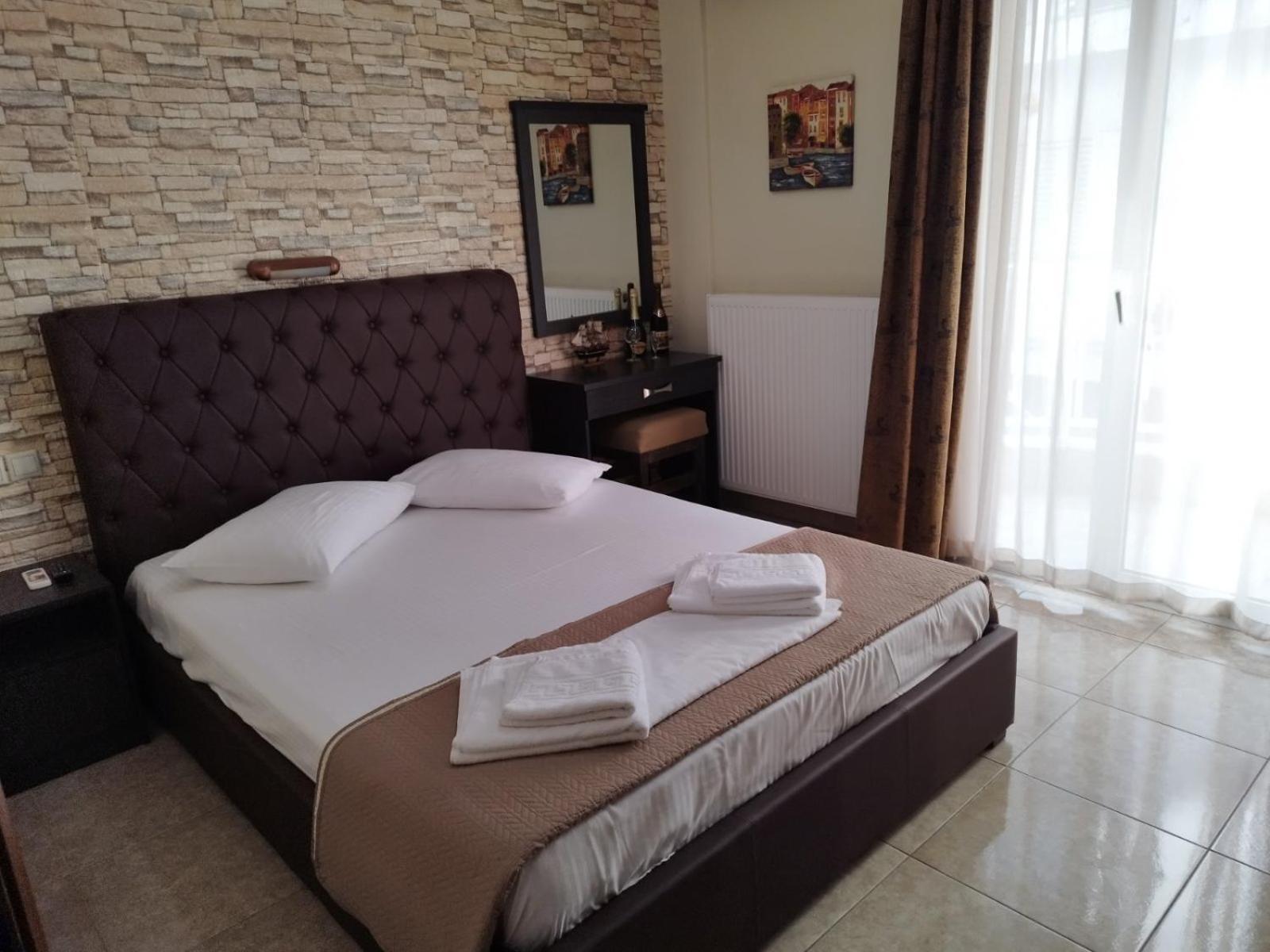 Hotel Villa Pigasos Paralía Buitenkant foto